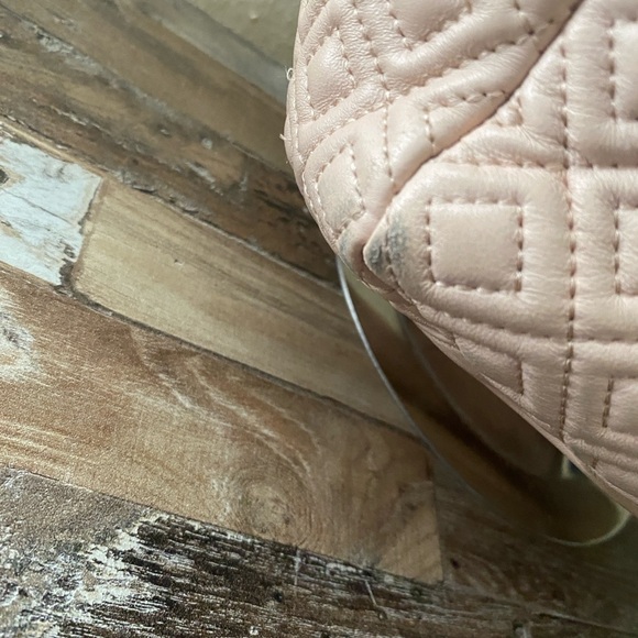 Tory Burch Tan Quilted Shoulder Bag with Chain Strap - Picture 7 of 16